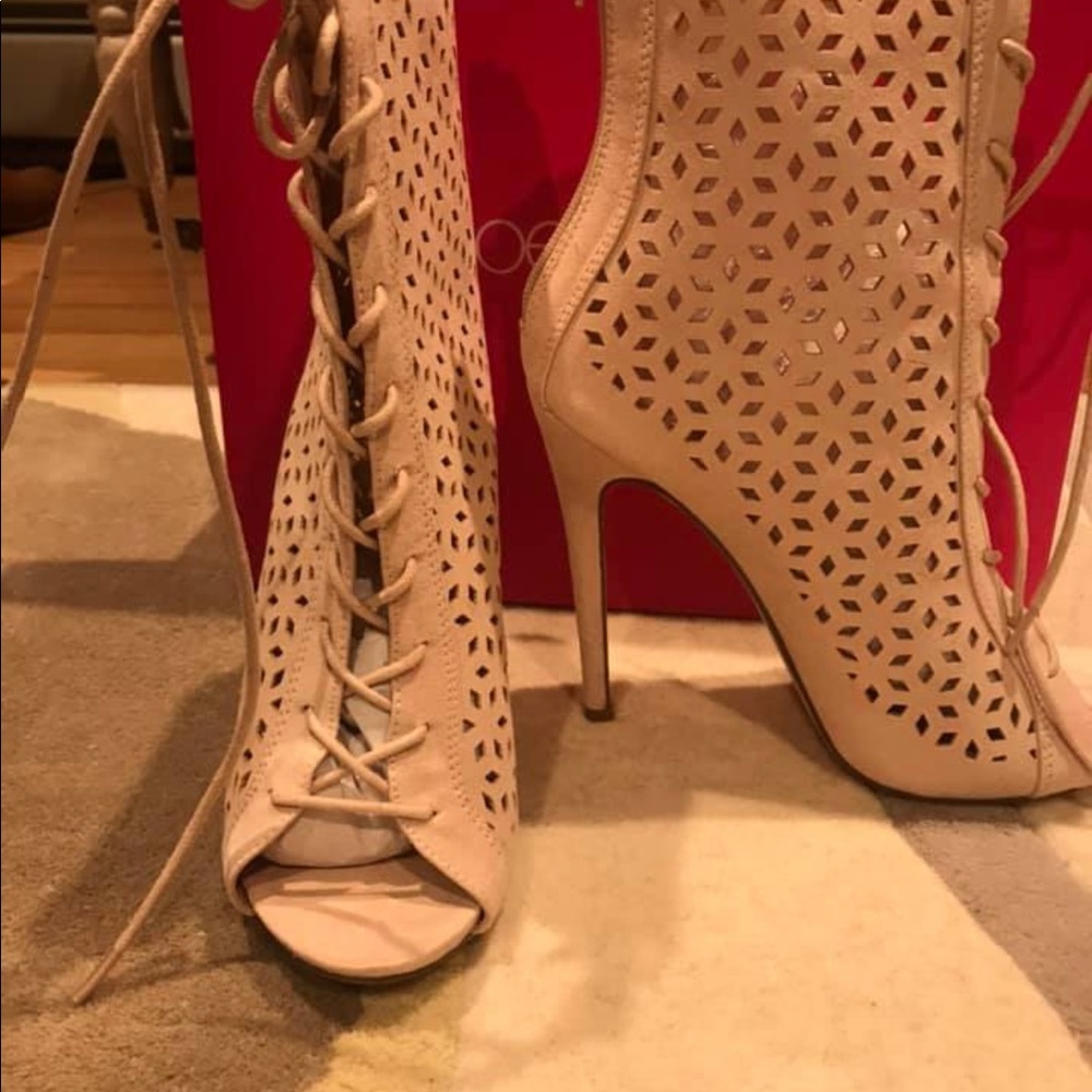 Bootie - Picture 2 of 5